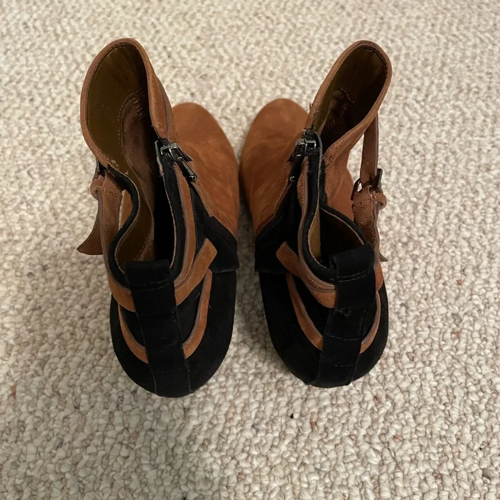 Sam Edelman Booties - Picture 2 of 5
